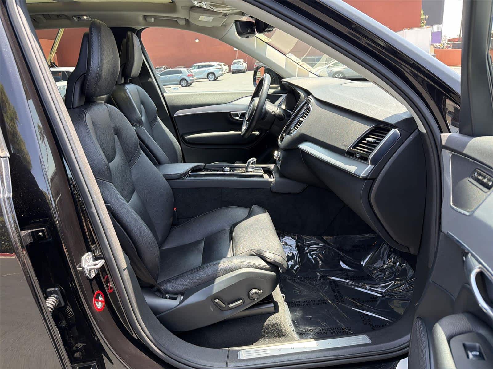 2016 Volvo XC90 Momentum - Photo 15