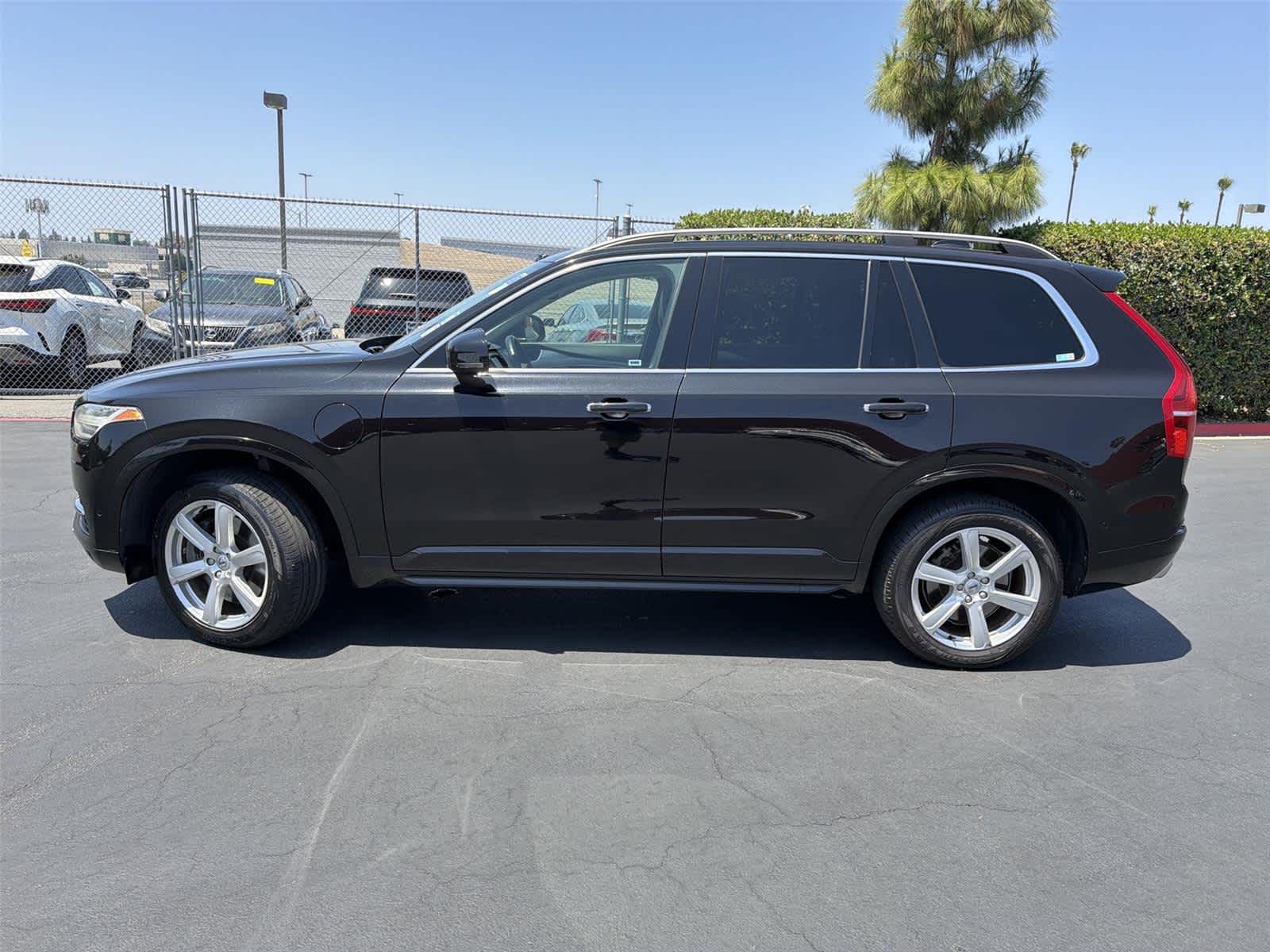 2016 Volvo XC90 Momentum - Photo 3