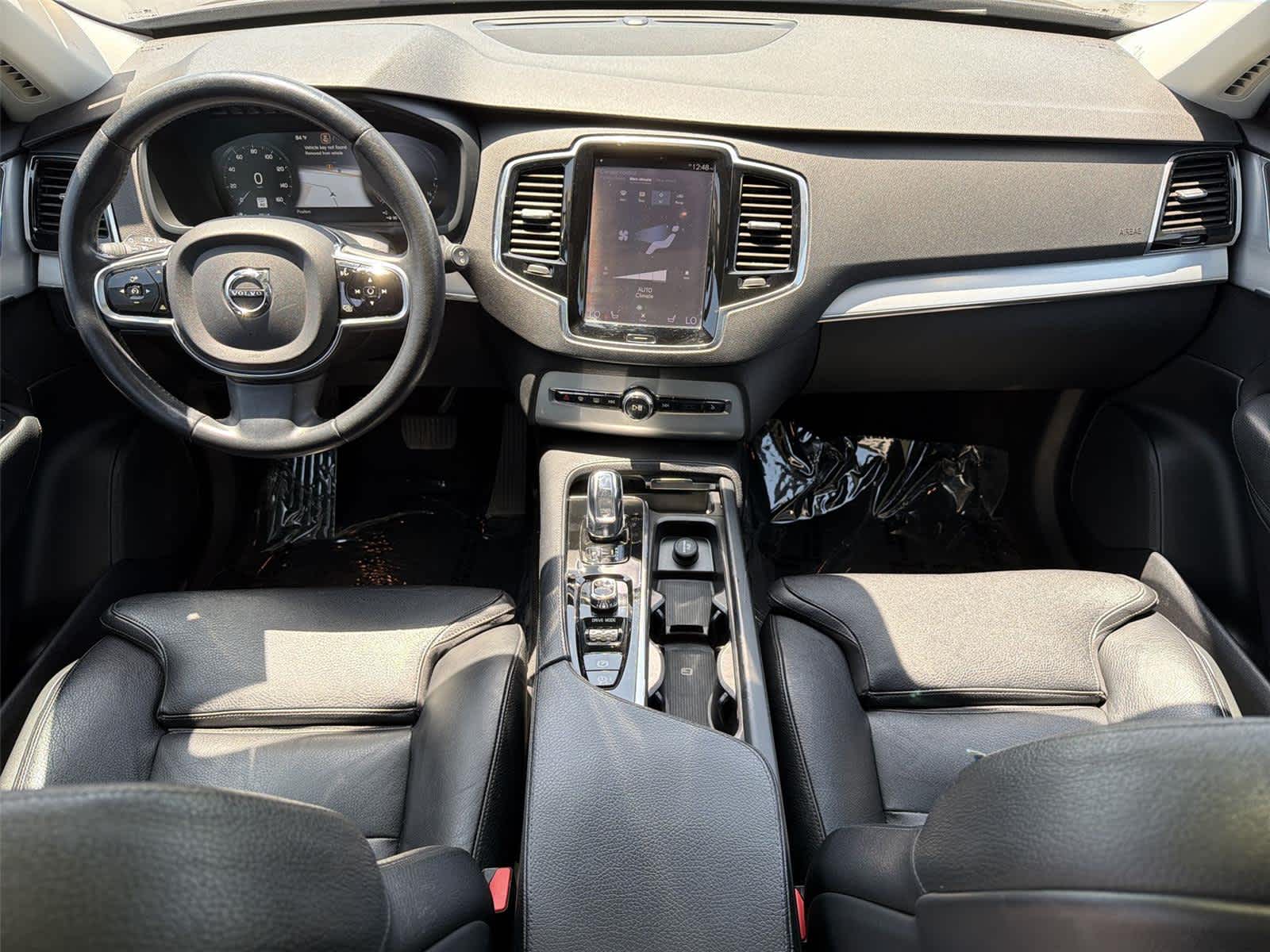 2016 Volvo XC90 Momentum - Photo 11