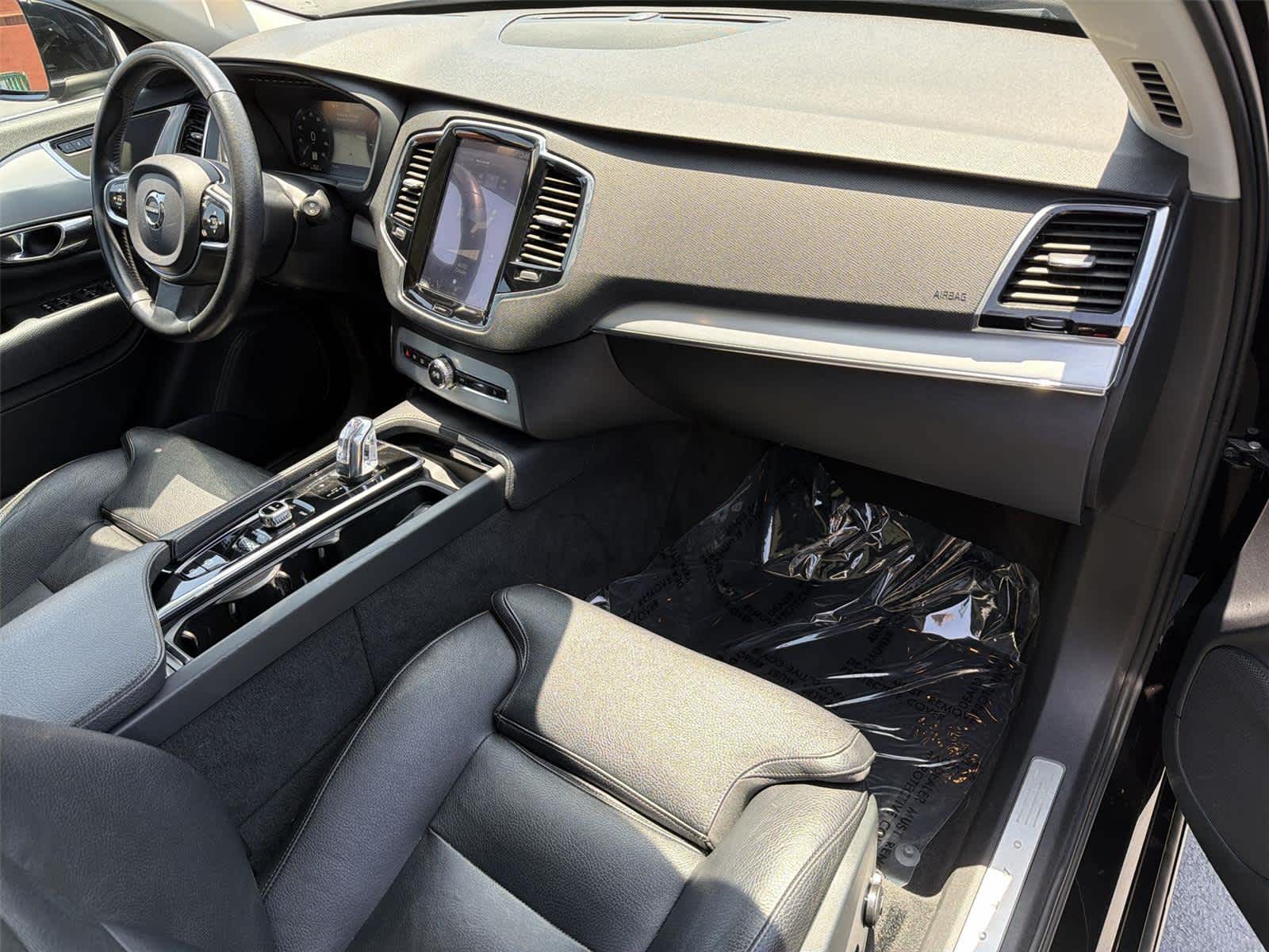 2016 Volvo XC90 Momentum - Photo 13