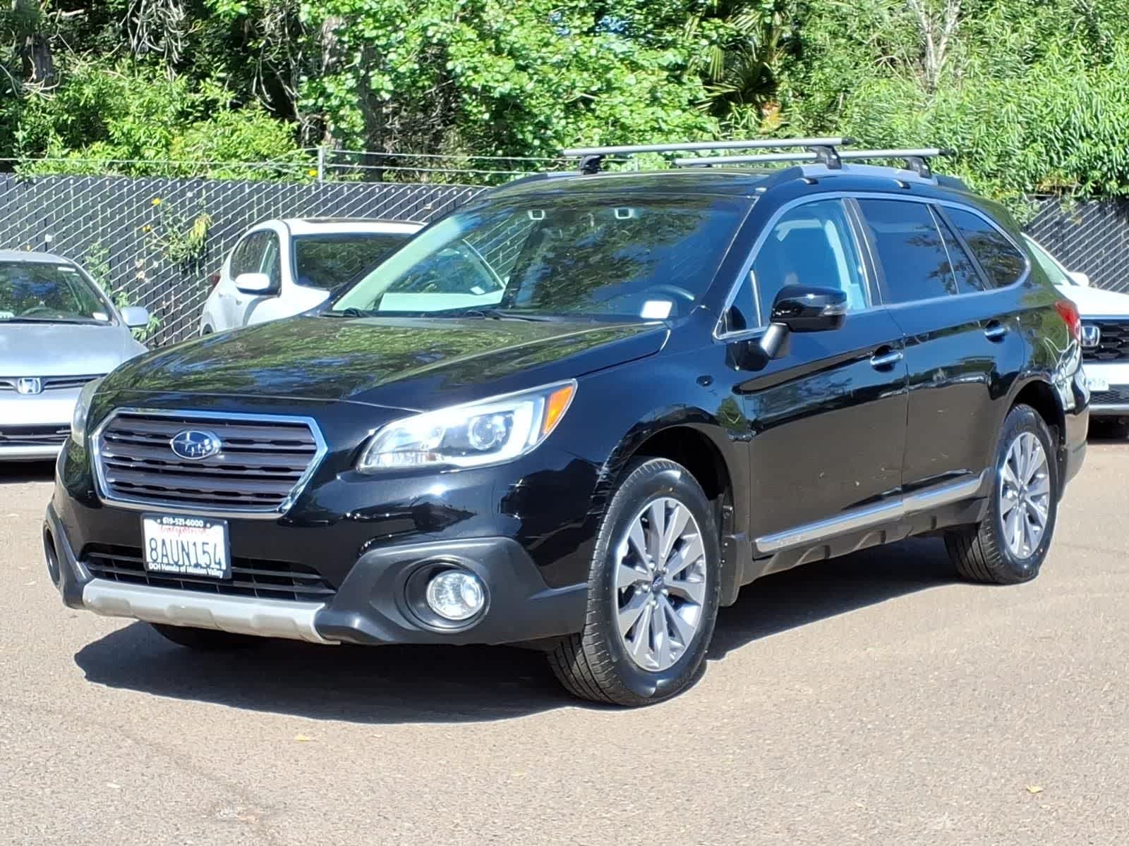 Crystal Black Silica 2017 Subaru Outback 2.5i Touring AWD Wagon All-Wheel Drive Automatic
