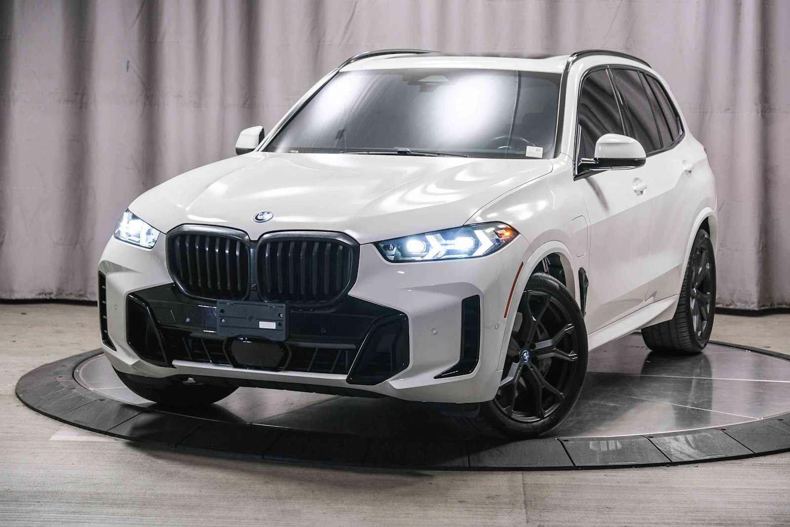 2024 BMW X5 xDrive50e