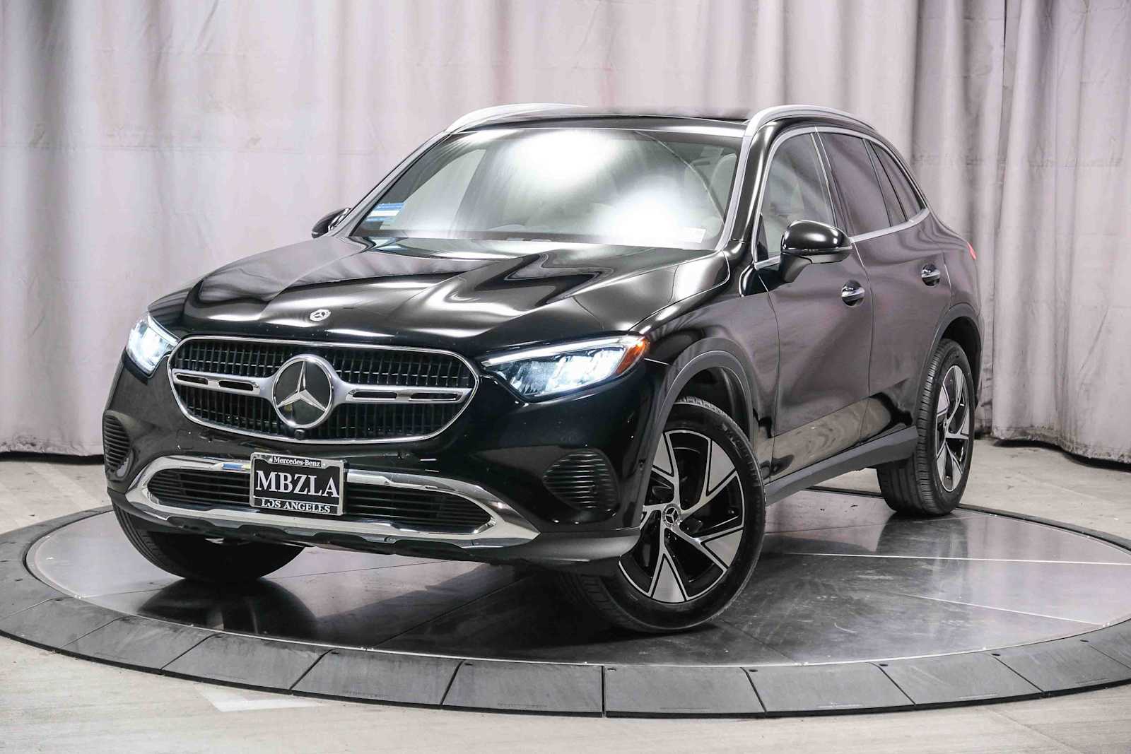 2024 Mercedes-Benz GLC 300