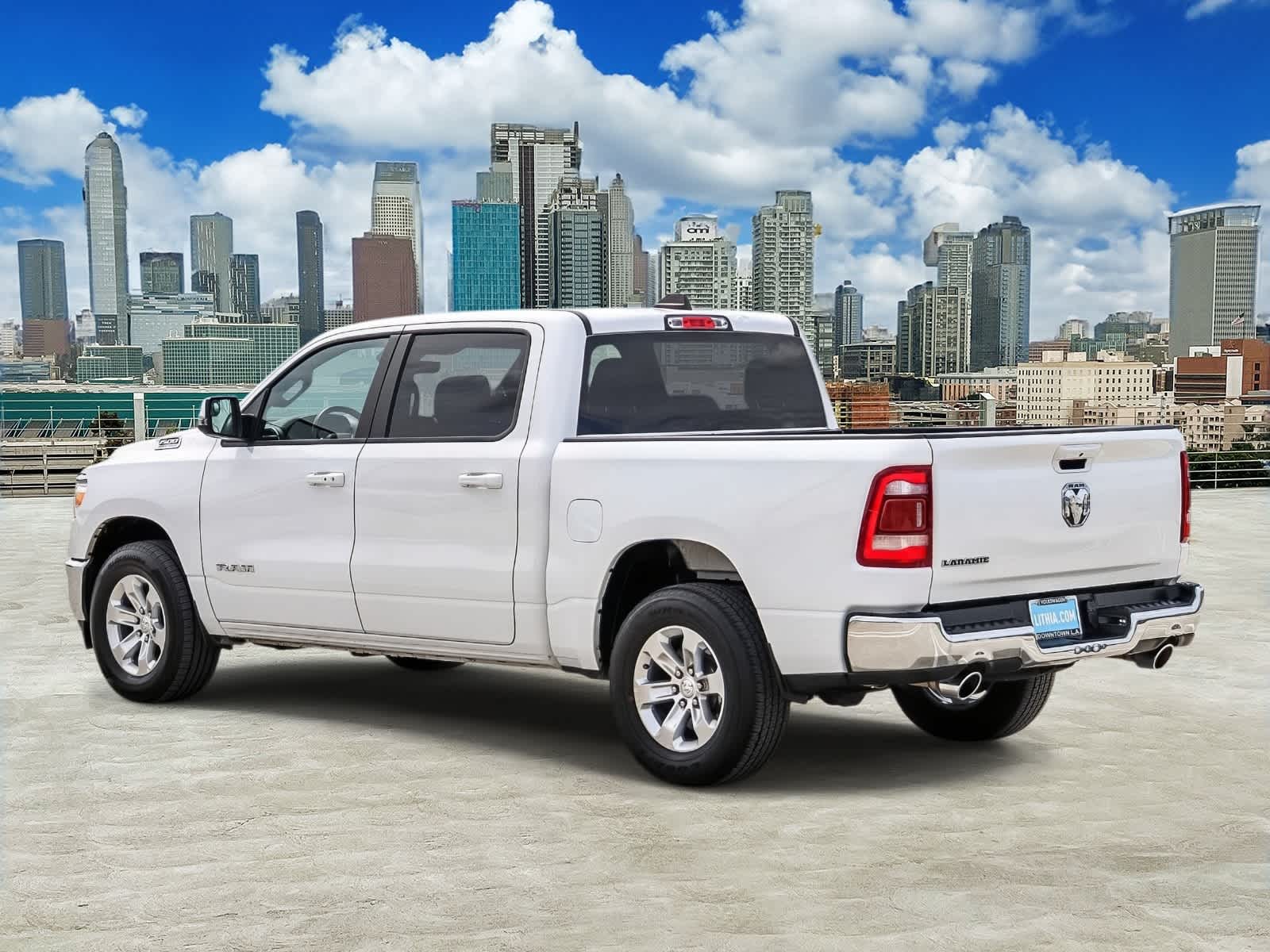 View vehicle photo 6