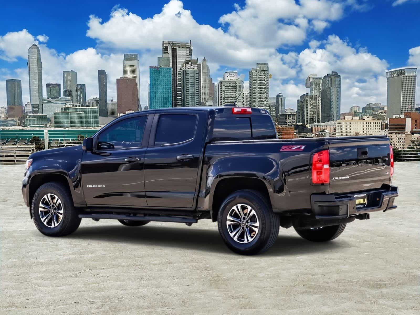 View vehicle photo 6