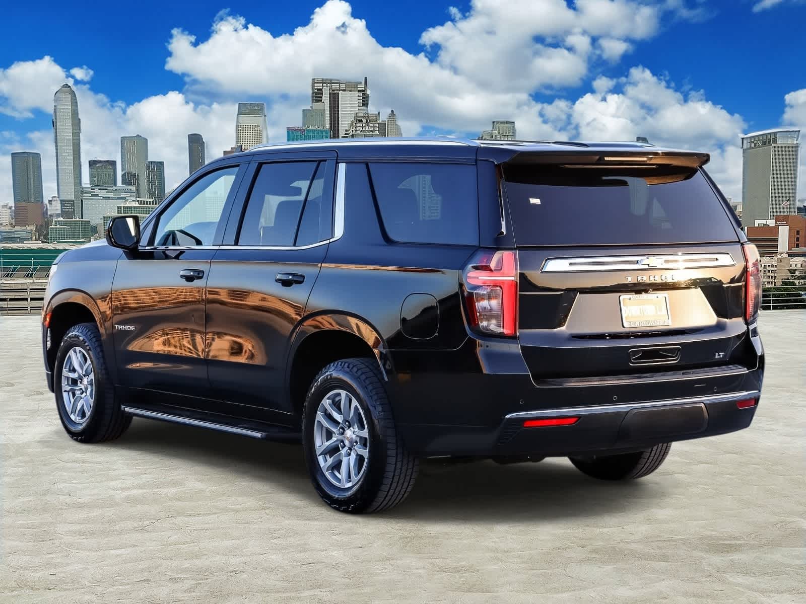 View vehicle photo 6