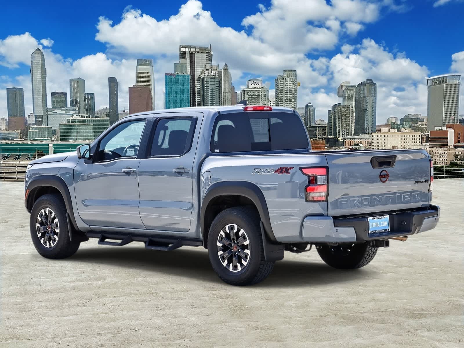 View vehicle photo 6