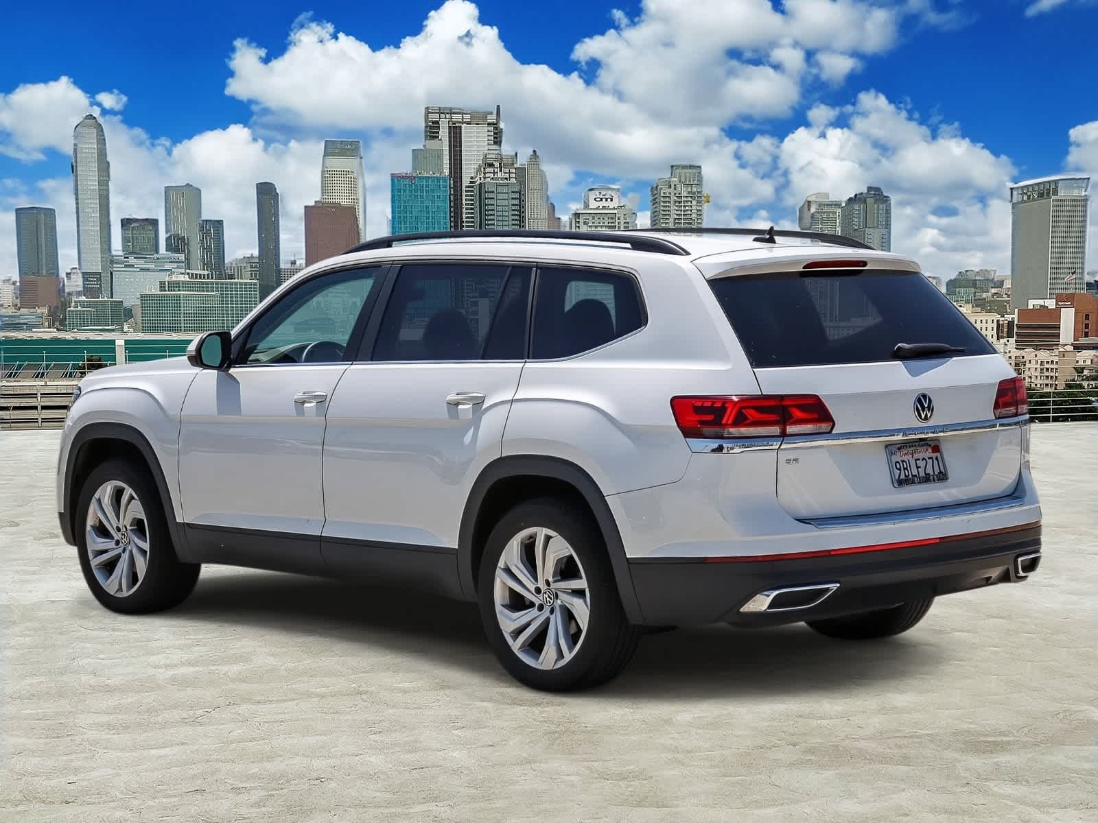 View vehicle photo 6