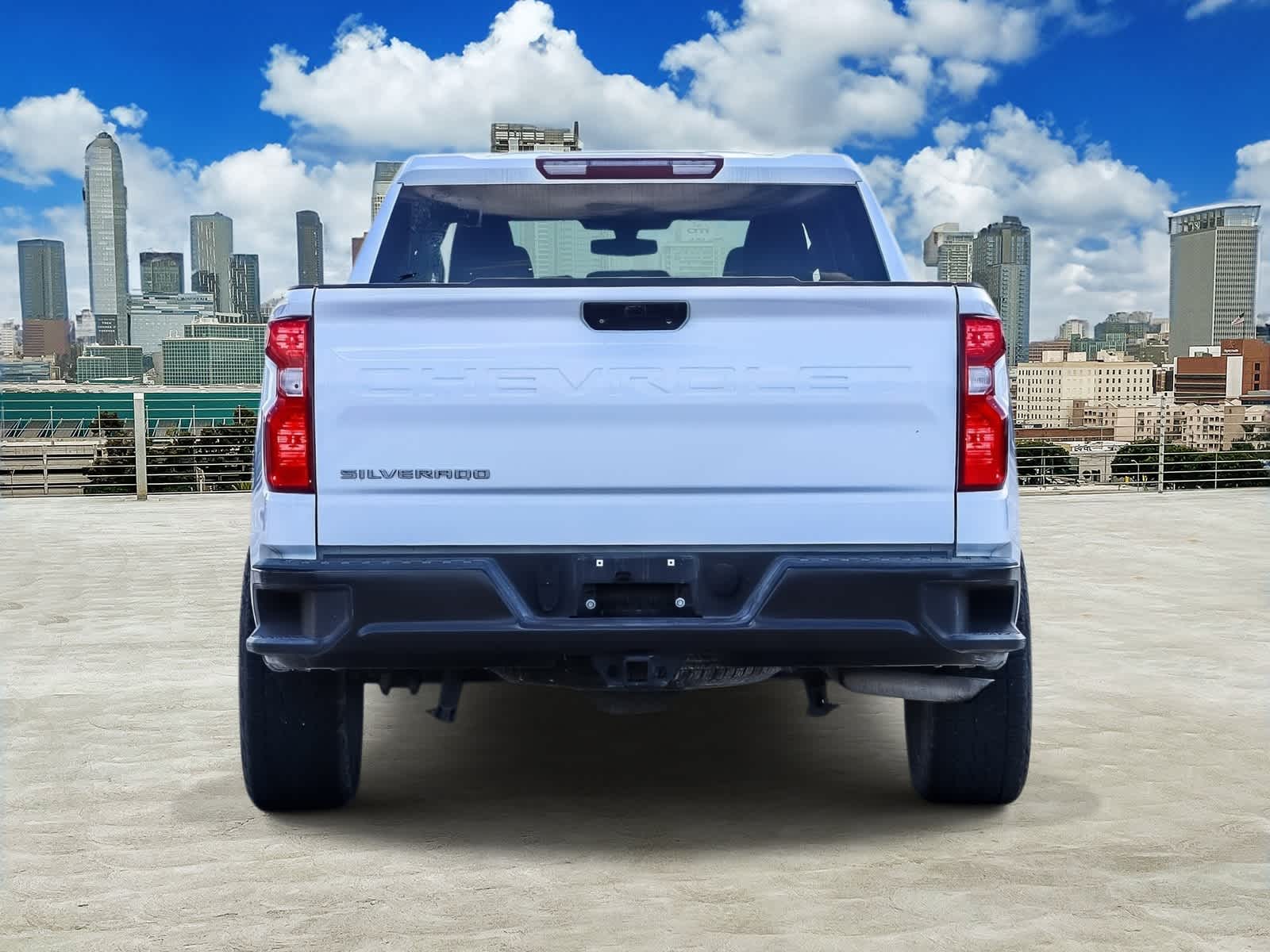 View vehicle photo 5