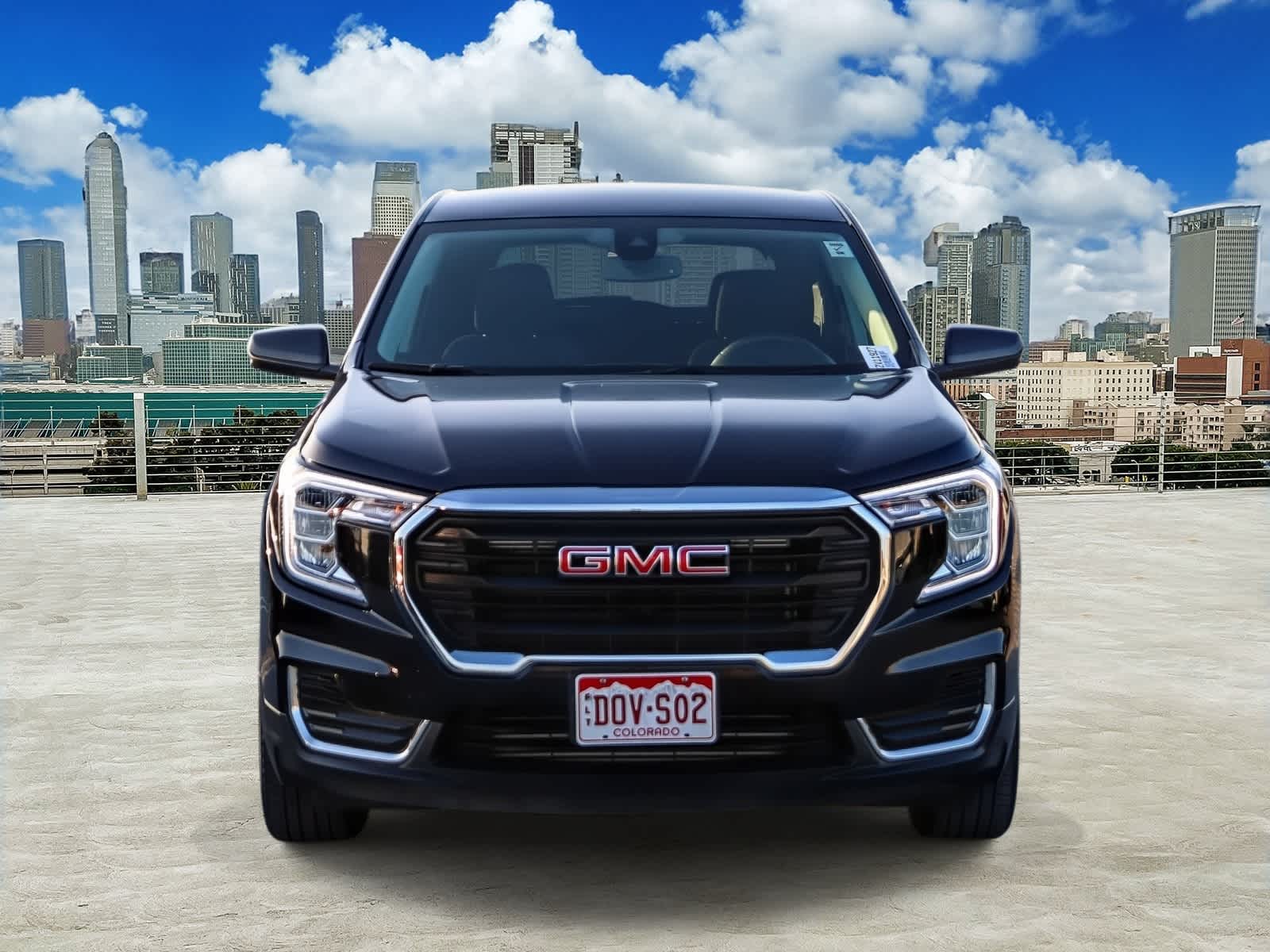 View vehicle photo 2