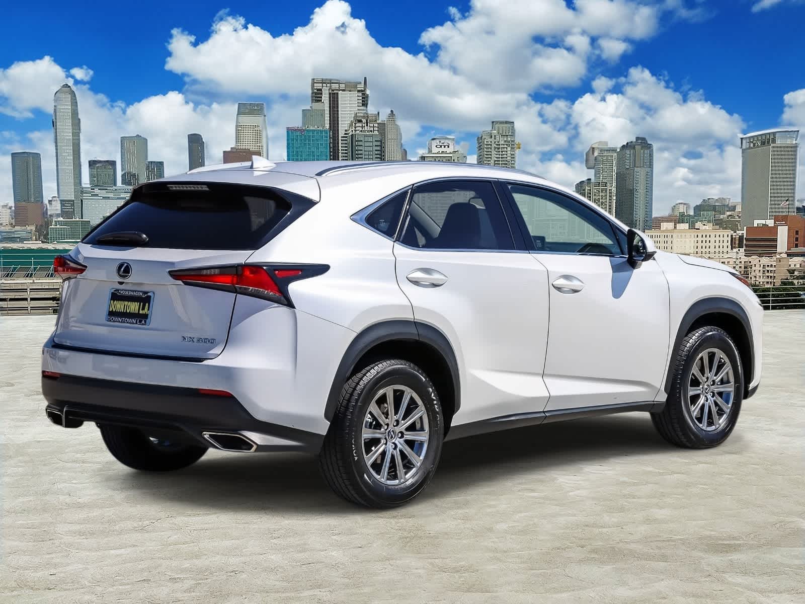 View vehicle photo 4