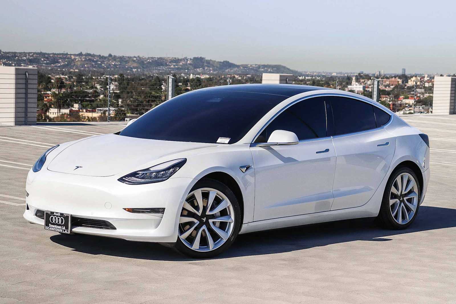 2020 Tesla Model 3 Long Range AWD