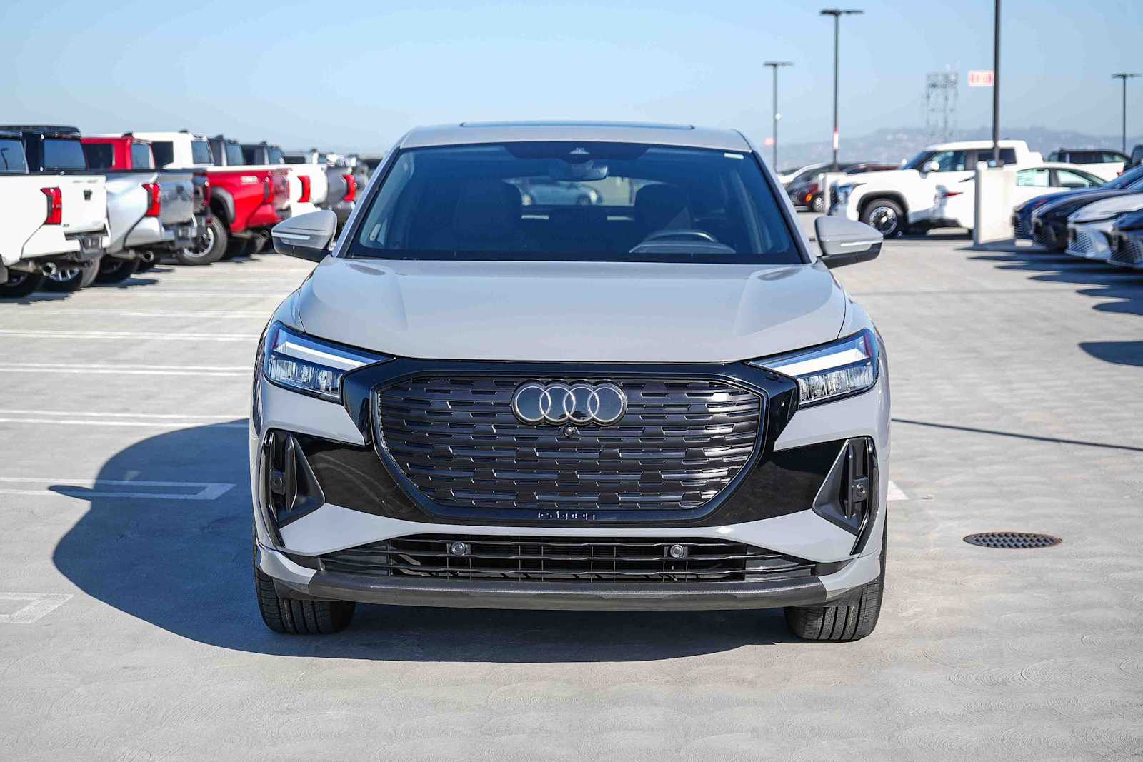 View vehicle photo 2