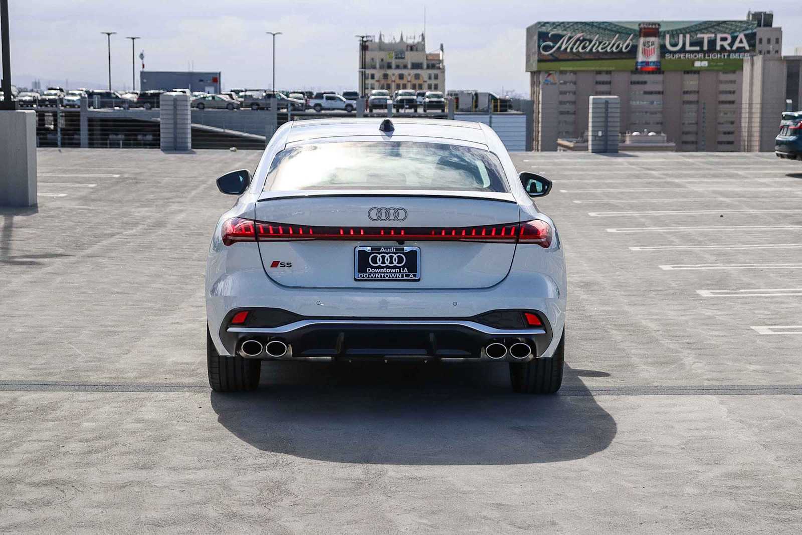 View vehicle photo 5