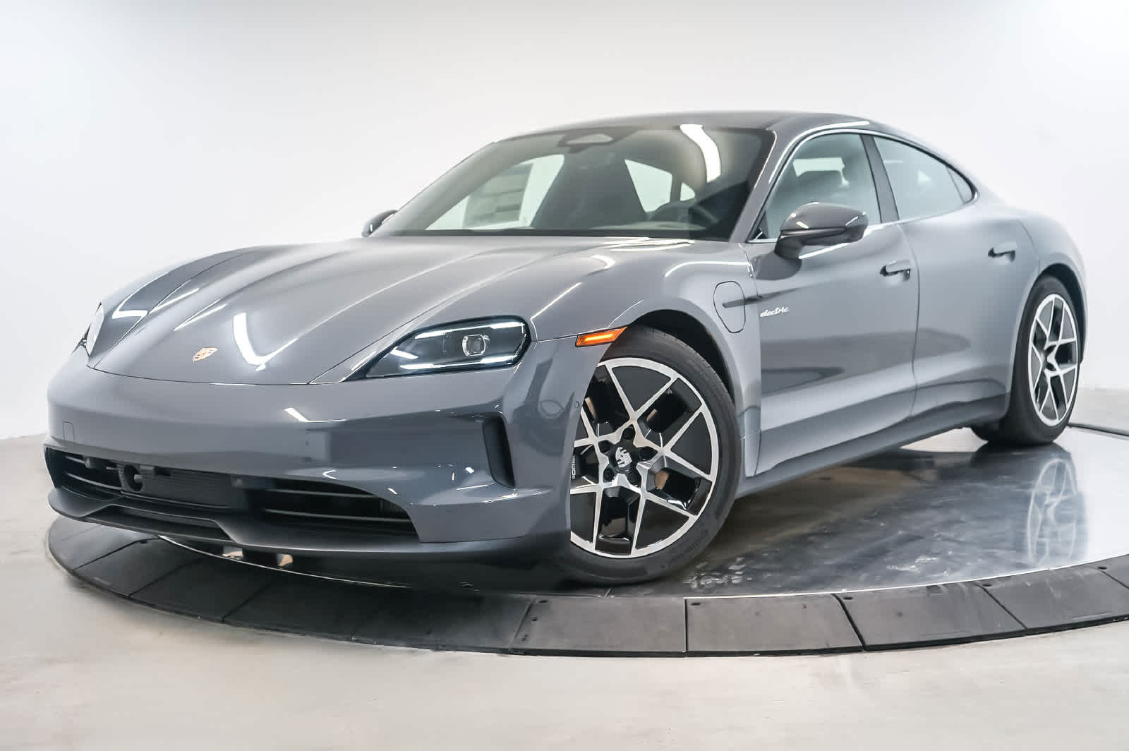 2026 Porsche Taycan