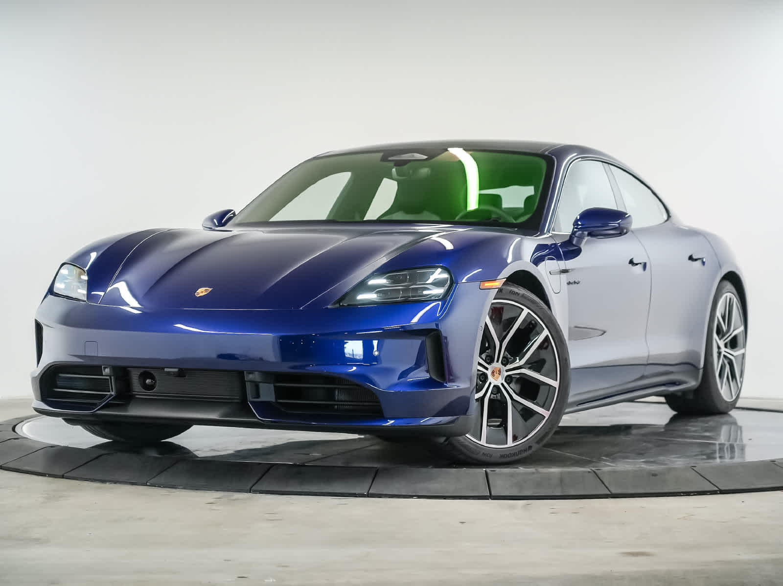 2026 Porsche Taycan