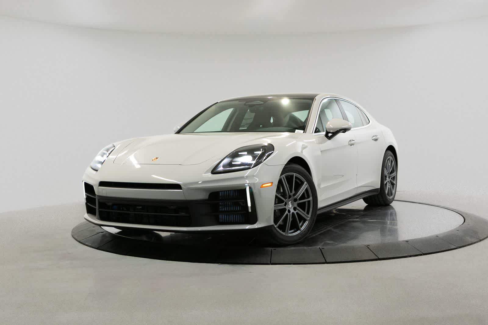 2026 Porsche Panamera