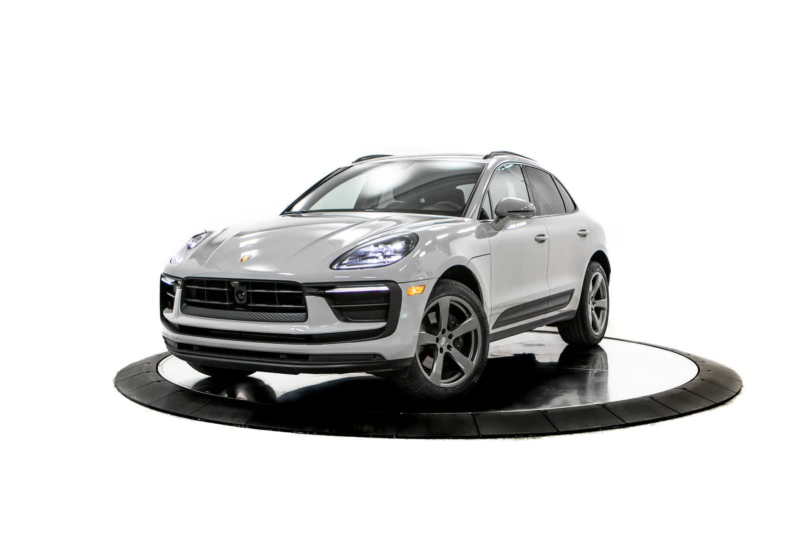 2023 Porsche Macan