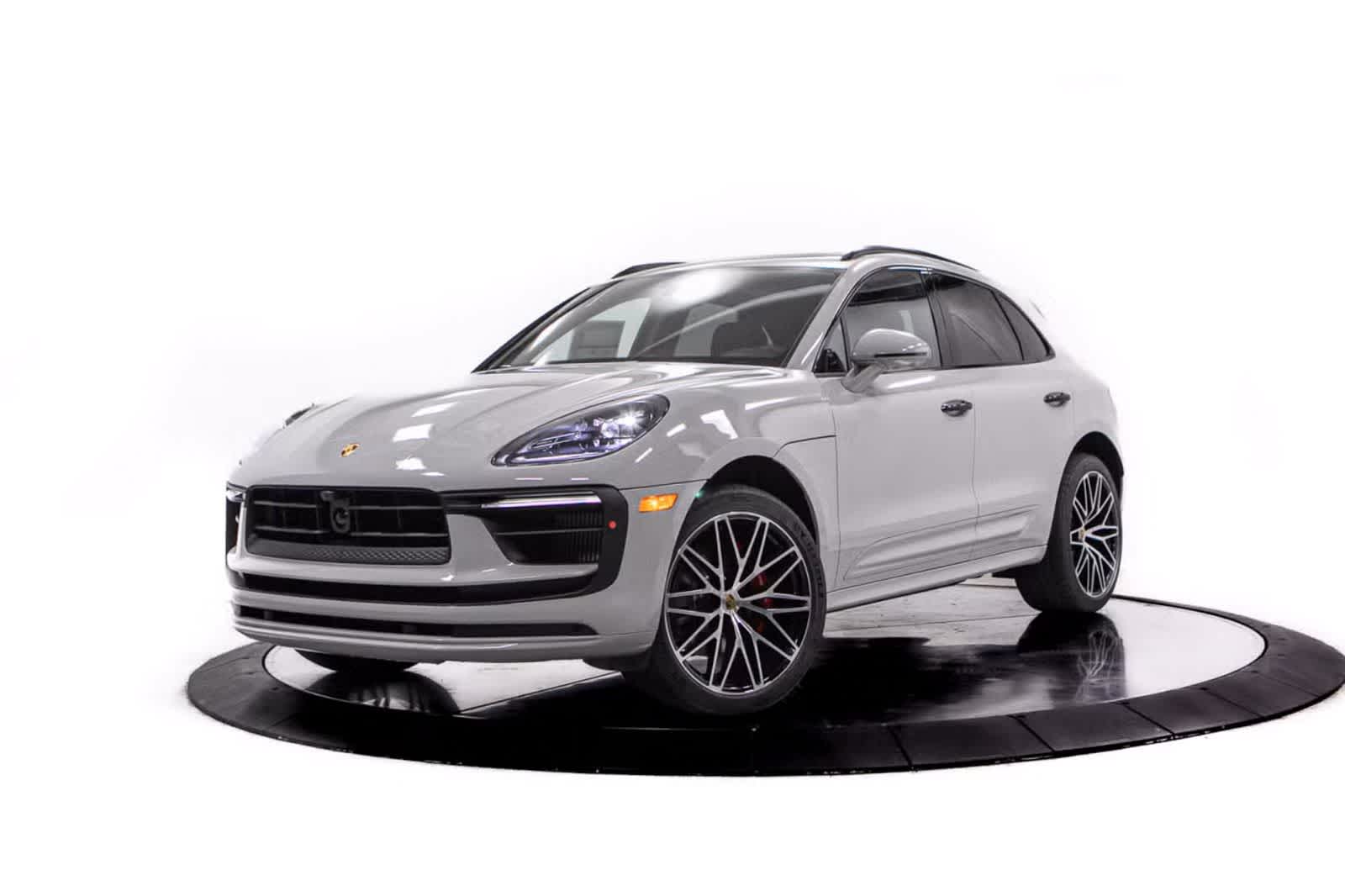 2026 Porsche Macan S AWD