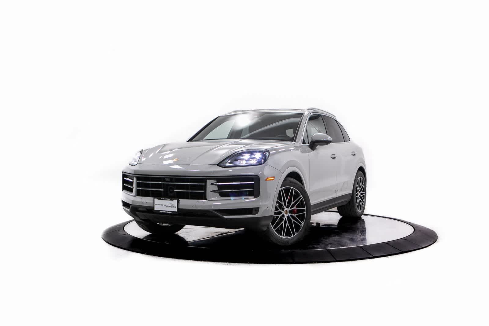 2025 Porsche Cayenne S AWD