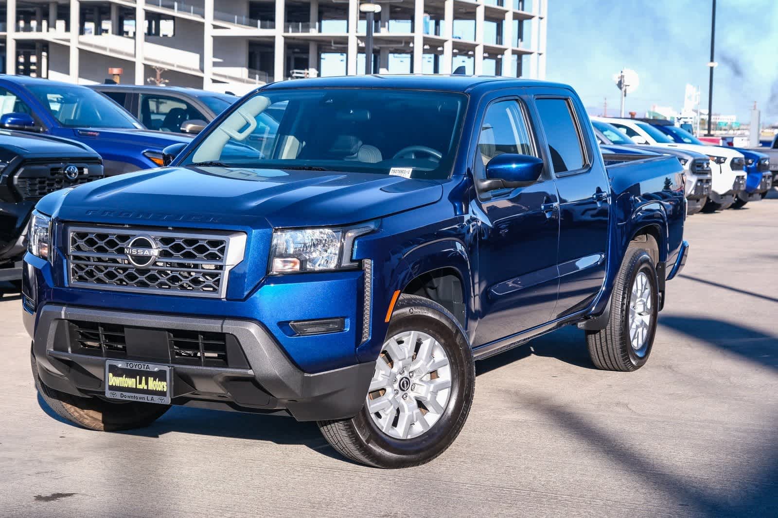 2022 Nissan Frontier SV