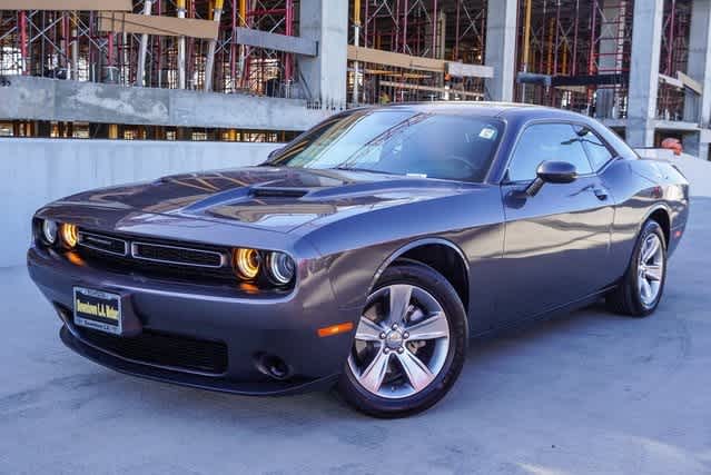 2022 Dodge Challenger SXT