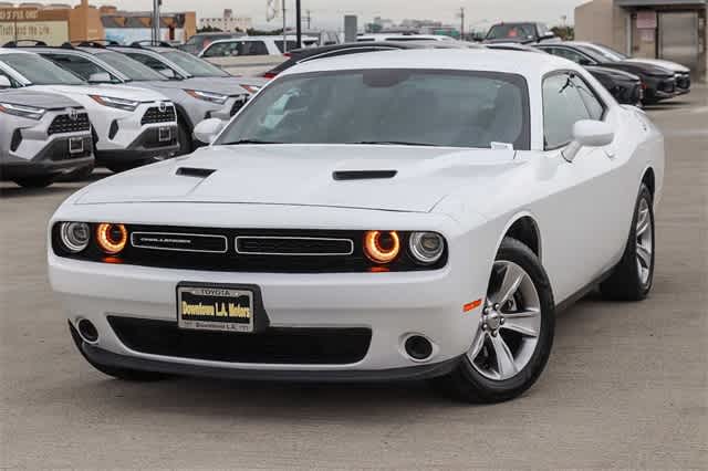 2021 Dodge Challenger SXT