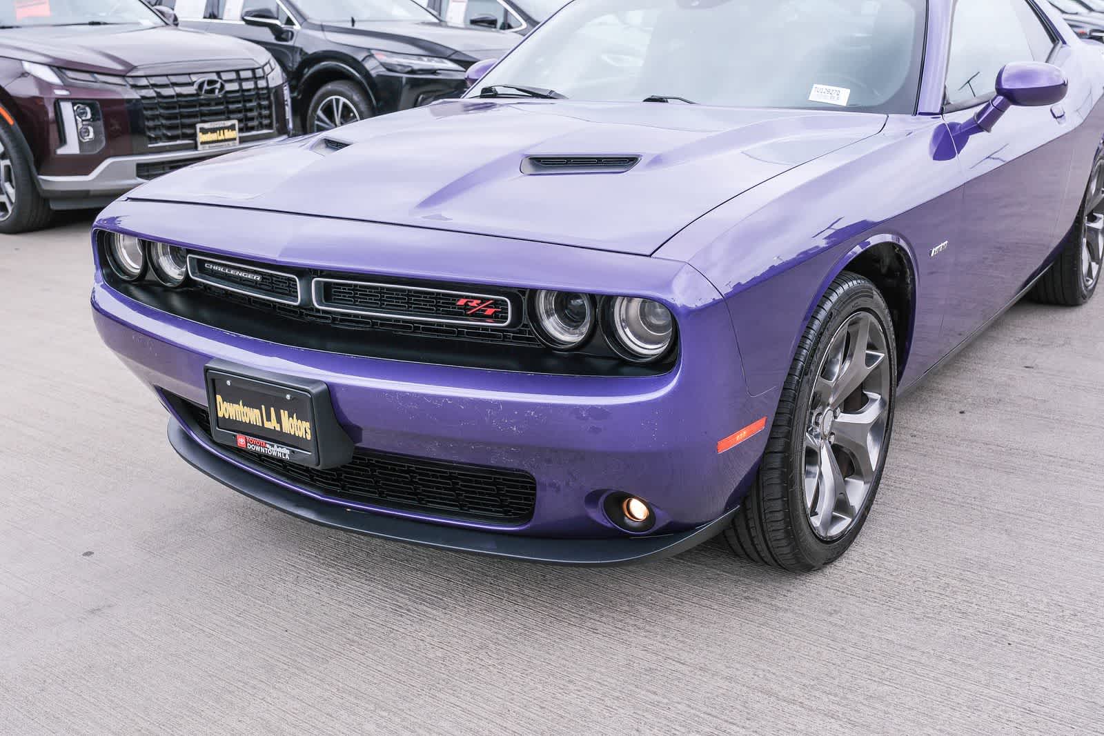 Used Plum Crazy Pearlcoat 2016 Dodge R/T Plus for Sale in Los