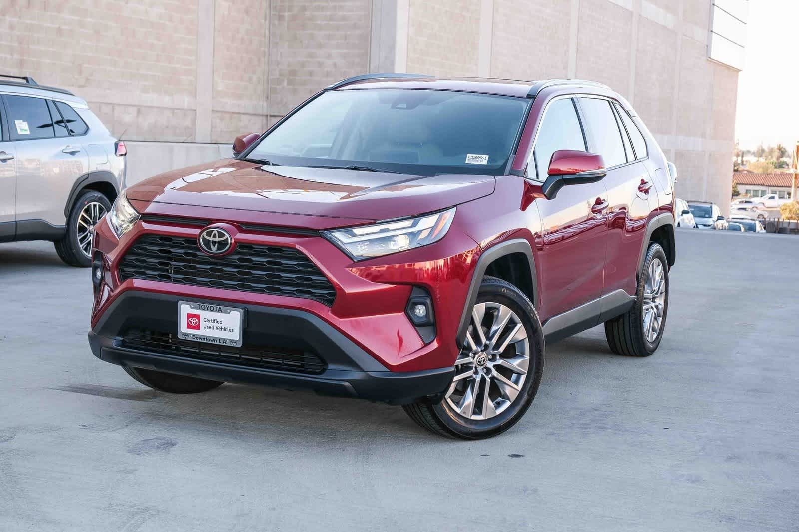 2023 Toyota RAV4 XLE Premium