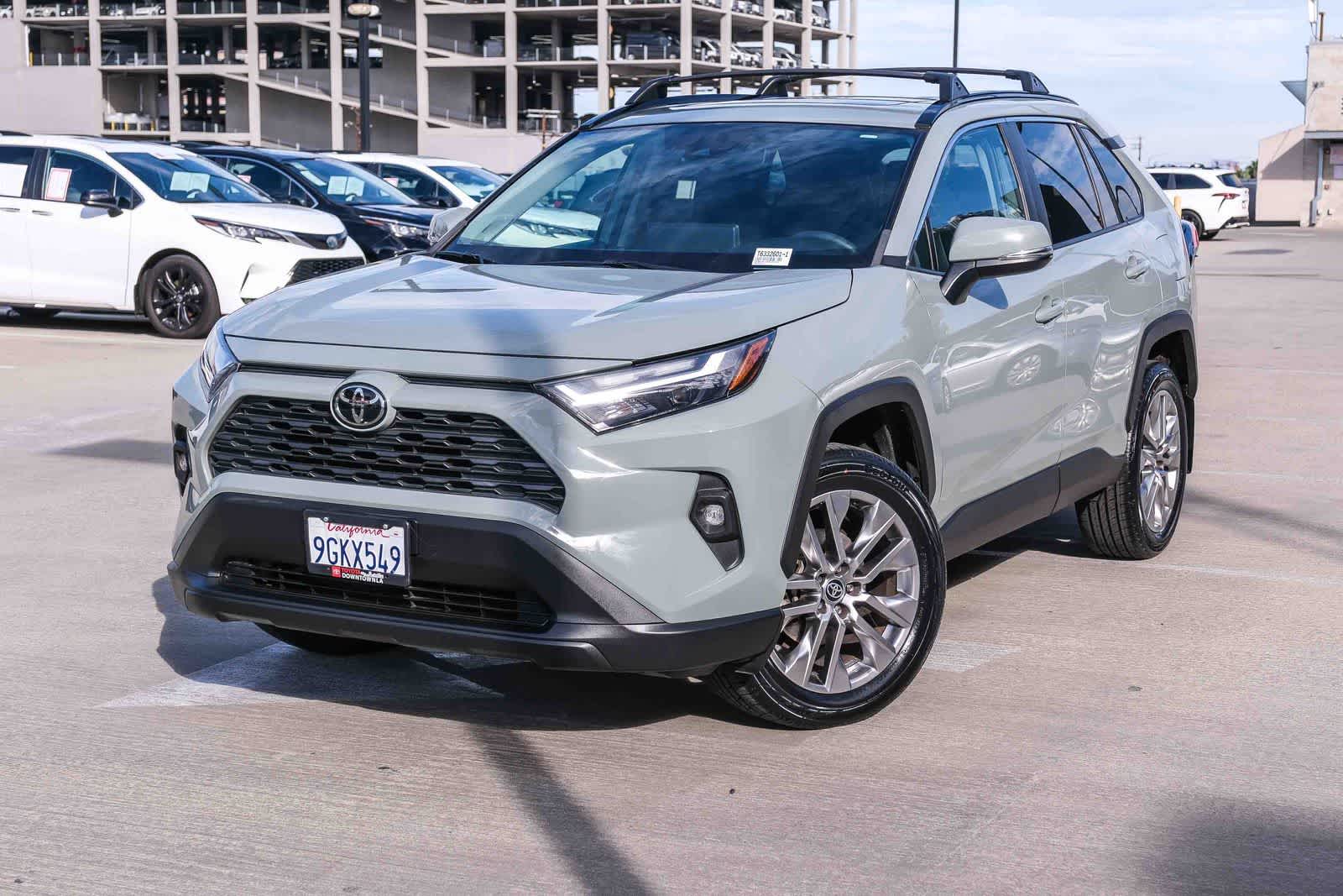 2023 Toyota RAV4 XLE Premium