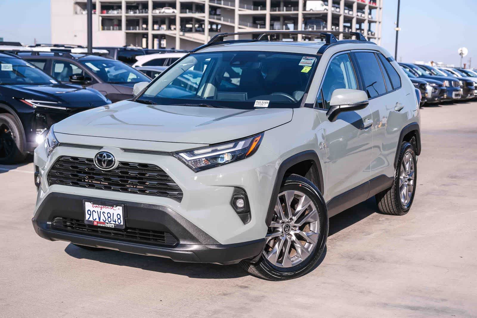 2022 Toyota RAV4 XLE Premium