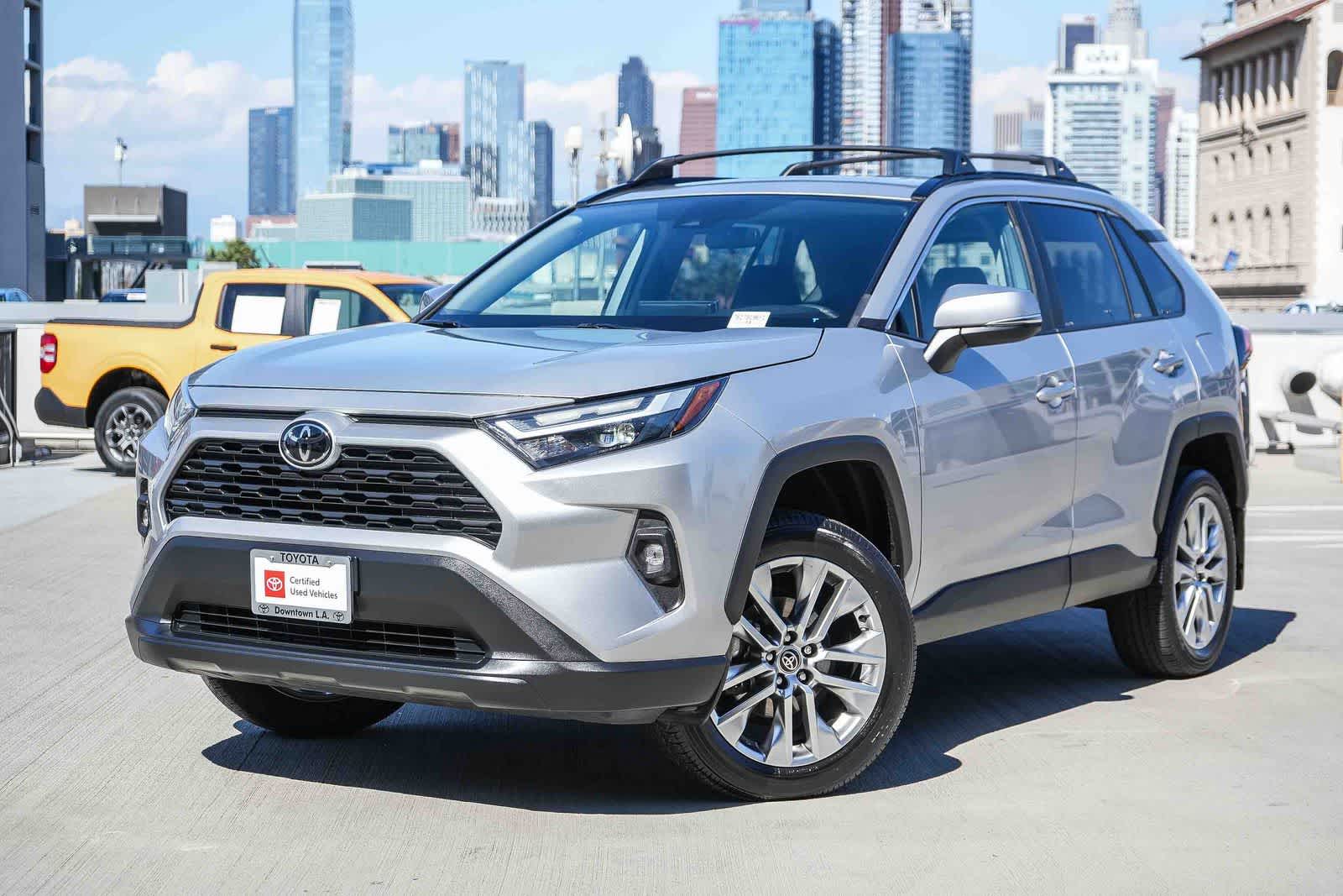 2023 Toyota RAV4 XLE Premium