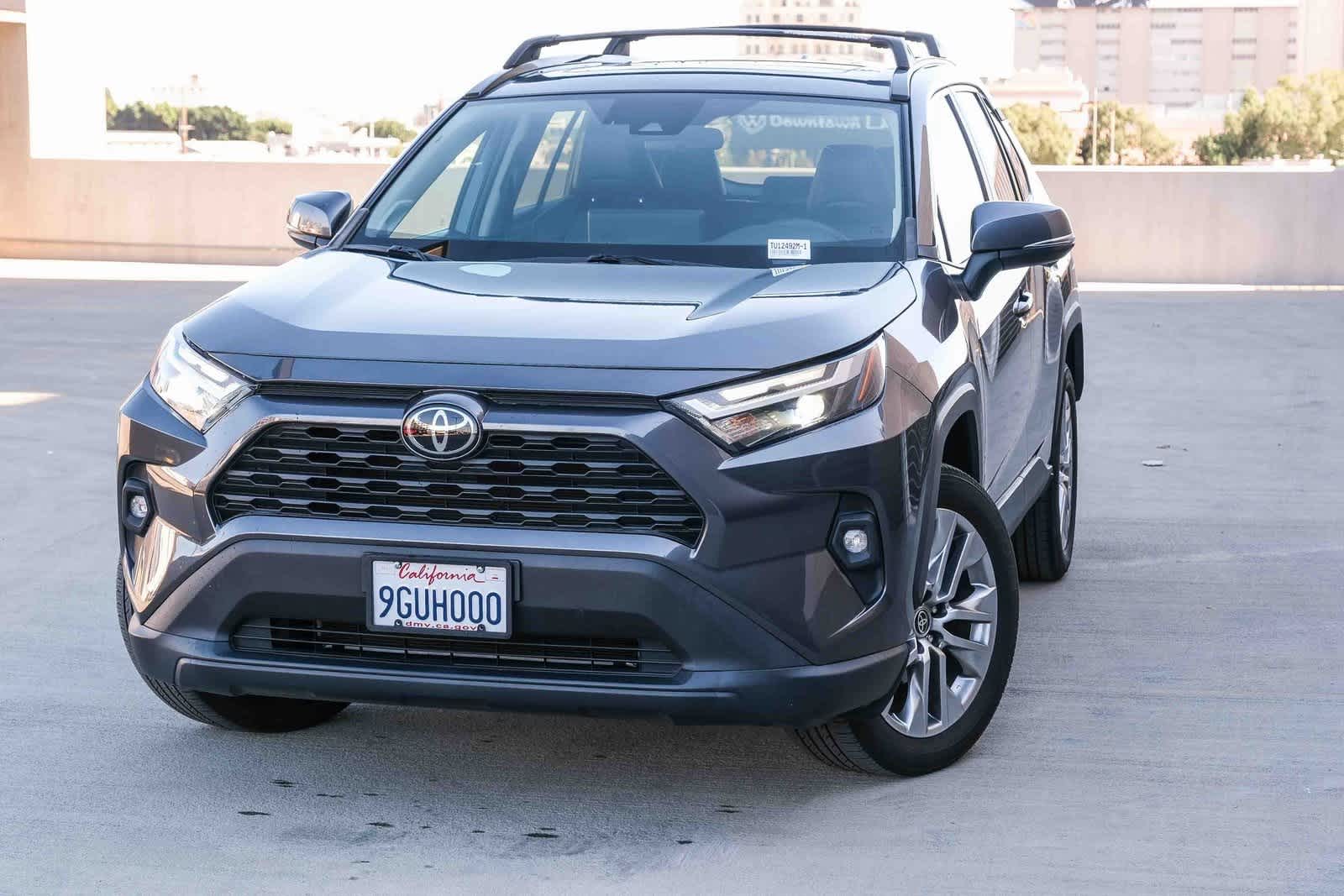 2023 Toyota RAV4 XLE Premium