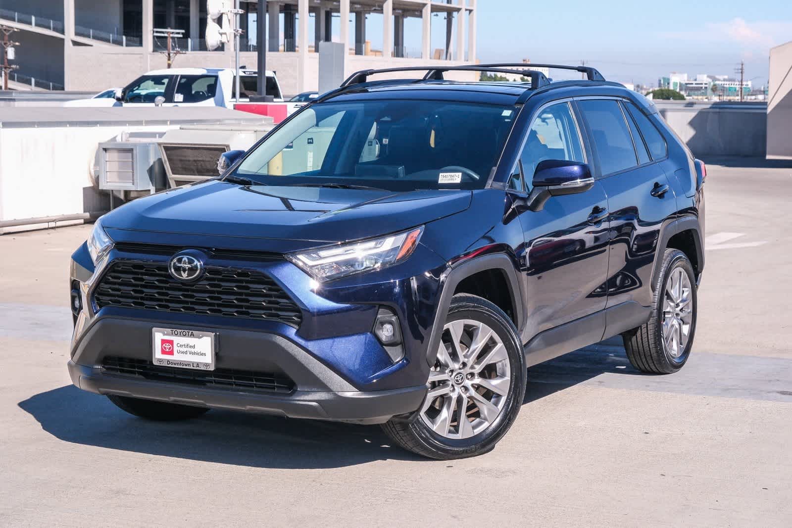2023 Toyota RAV4 XLE Premium