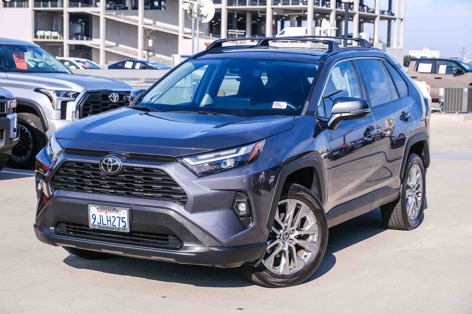 2023 Toyota RAV4 XLE Premium