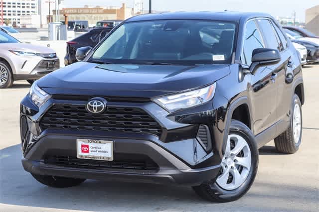 2023 TOYOTA RAV4 LE