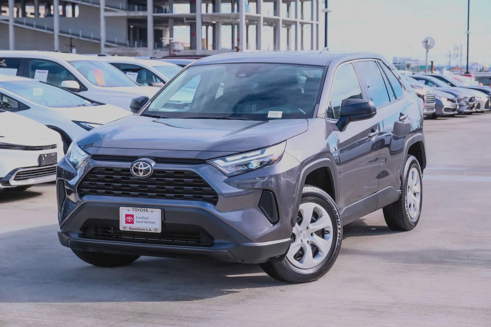2023 Toyota RAV4 LE