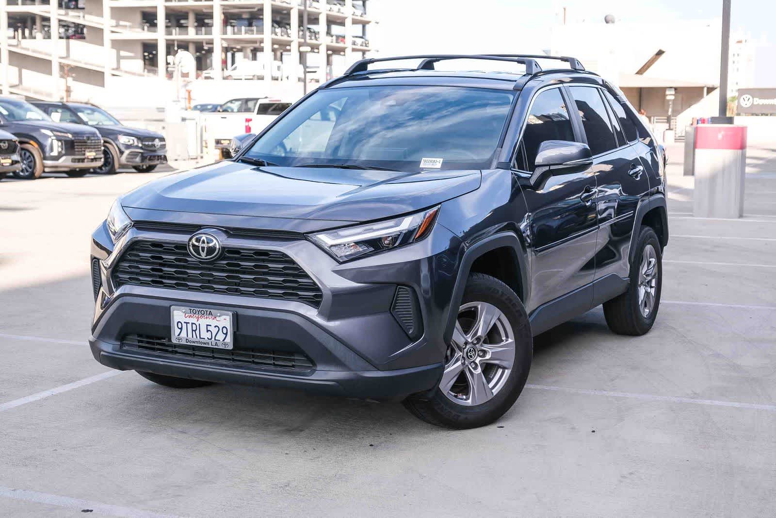 2025 Toyota RAV4 XLE