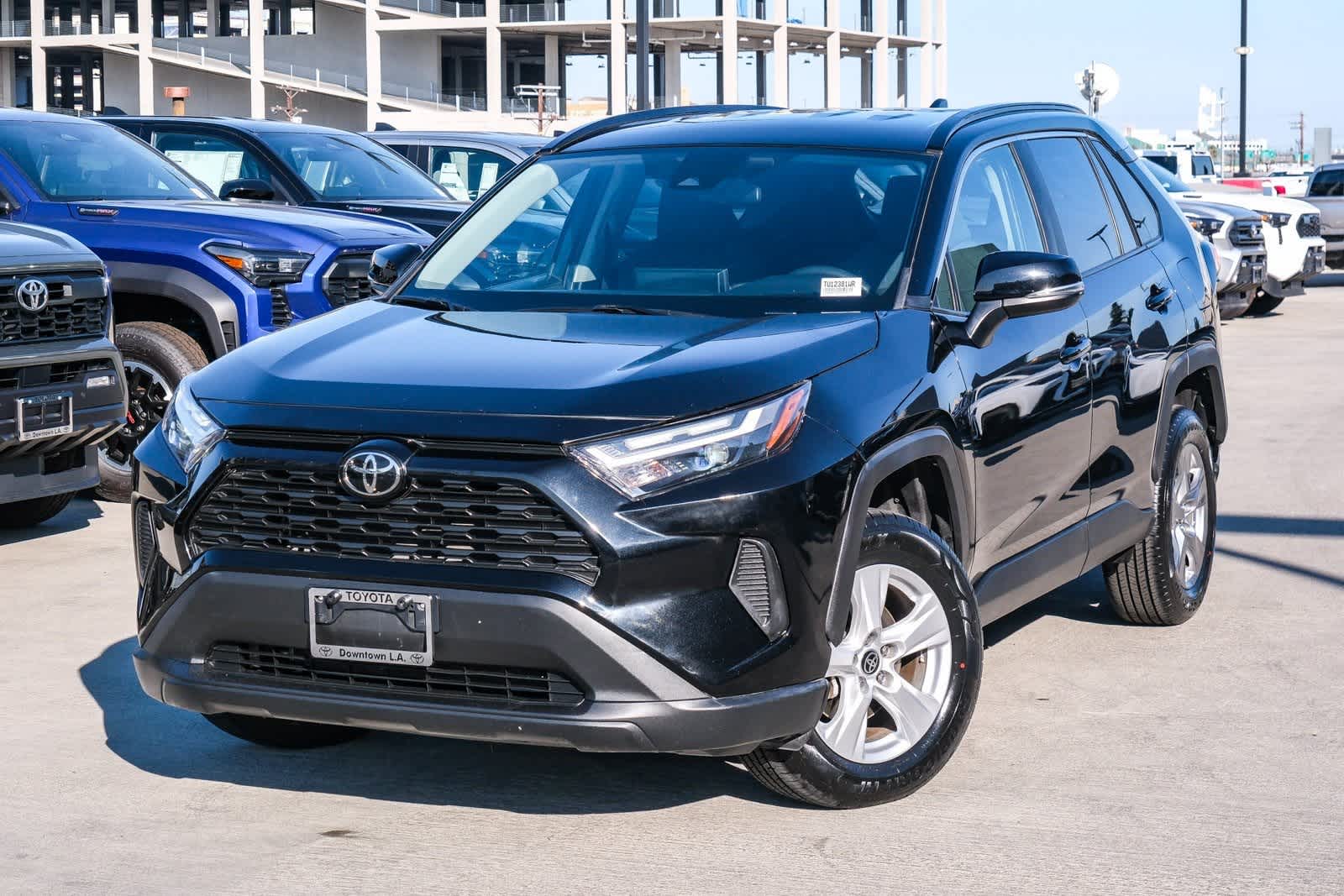 2023 Toyota RAV4 XLE