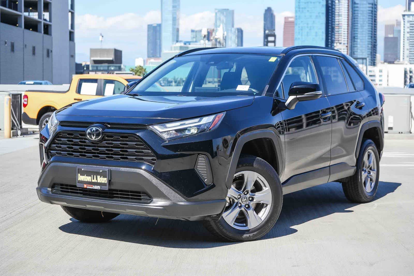 2024 Toyota RAV4 XLE