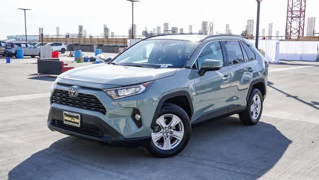 2021 Toyota RAV4 XLE