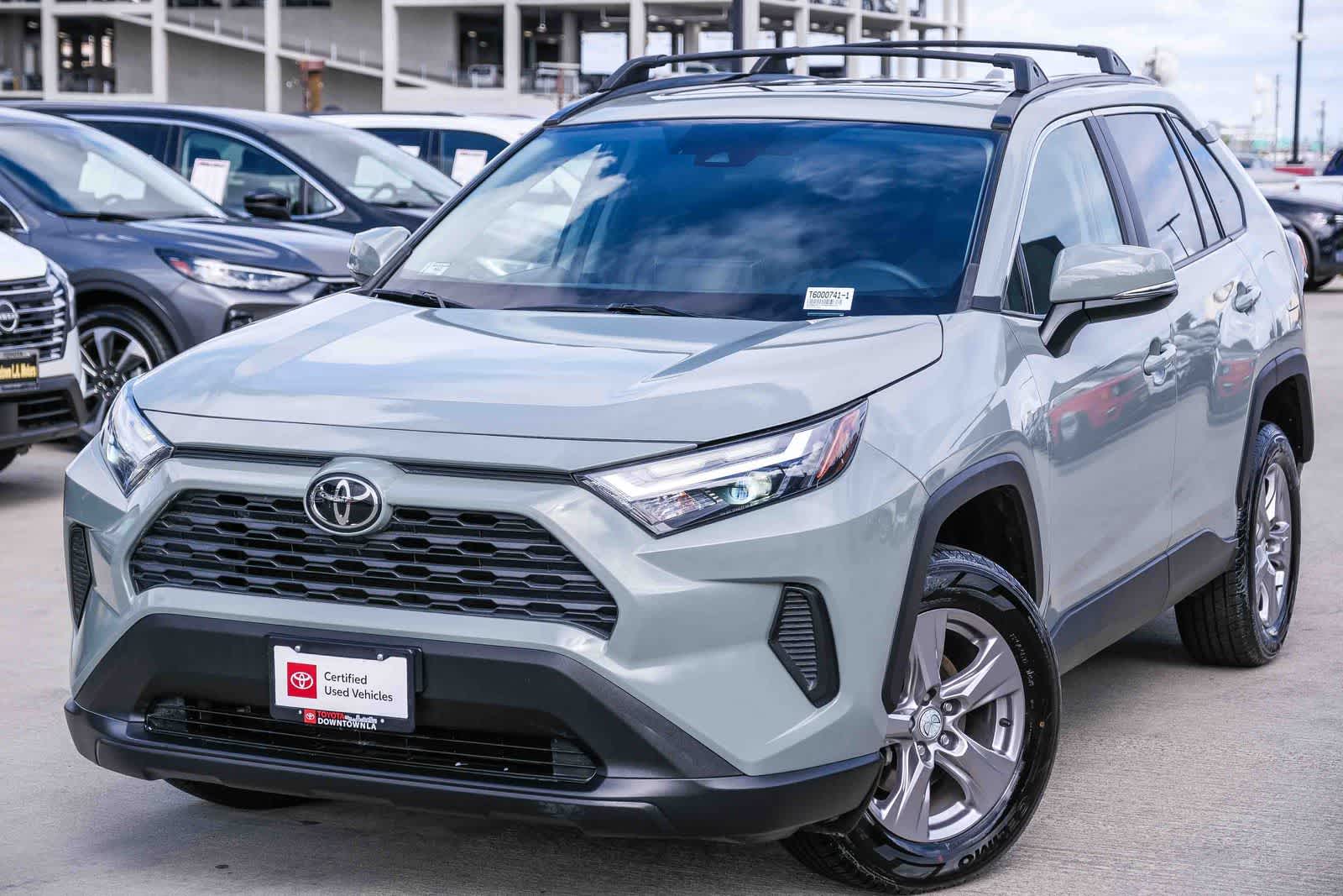 2023 Toyota RAV4 XLE