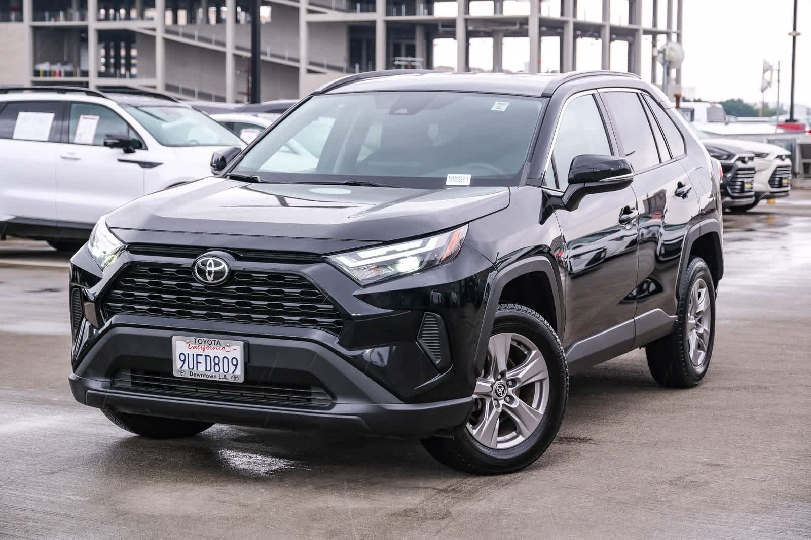 2022 Toyota RAV4 XLE