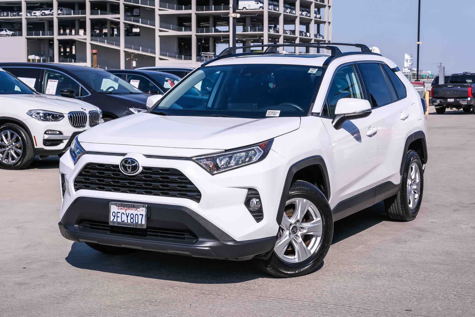2021 Toyota RAV4 XLE