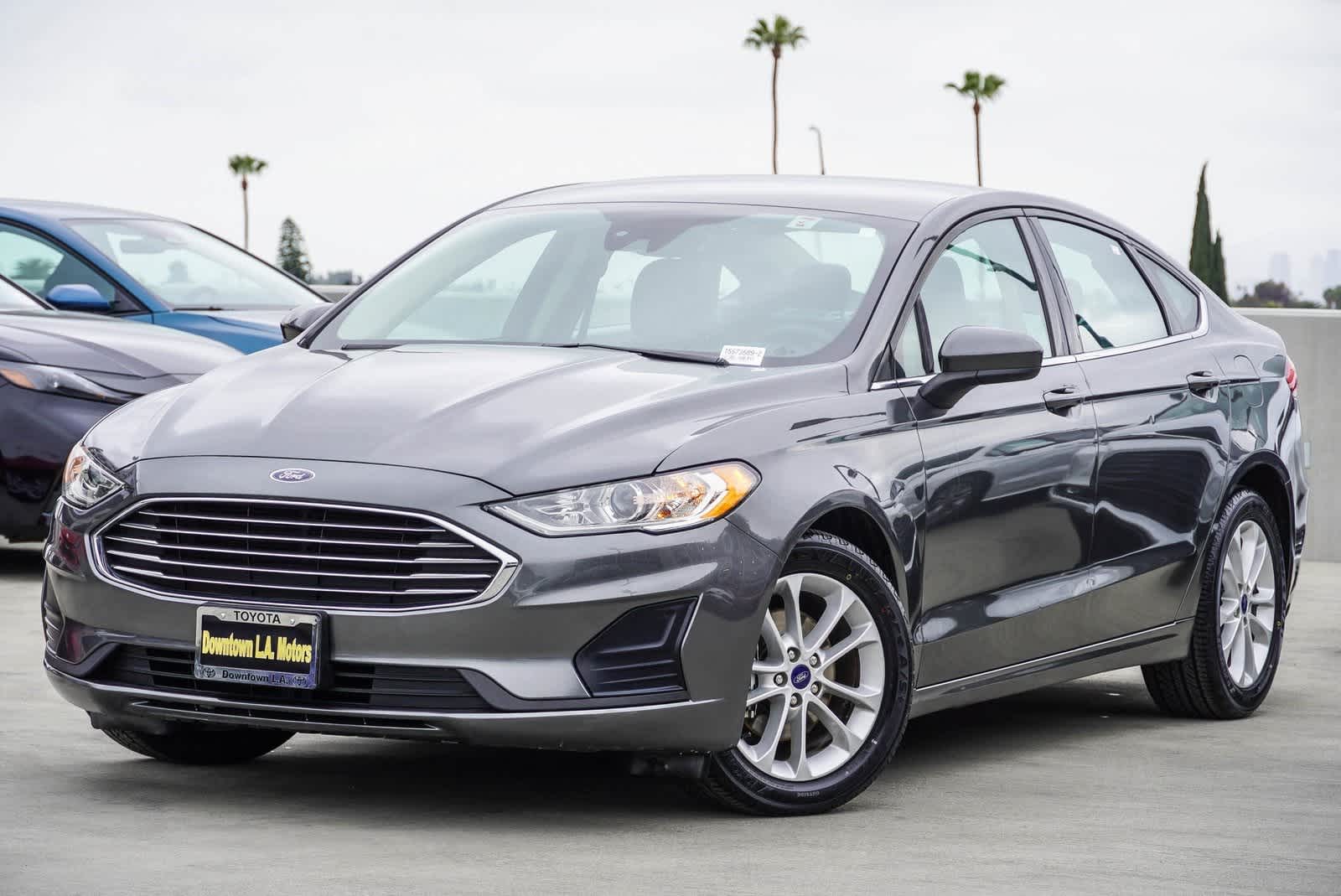 2020 Ford Fusion SE