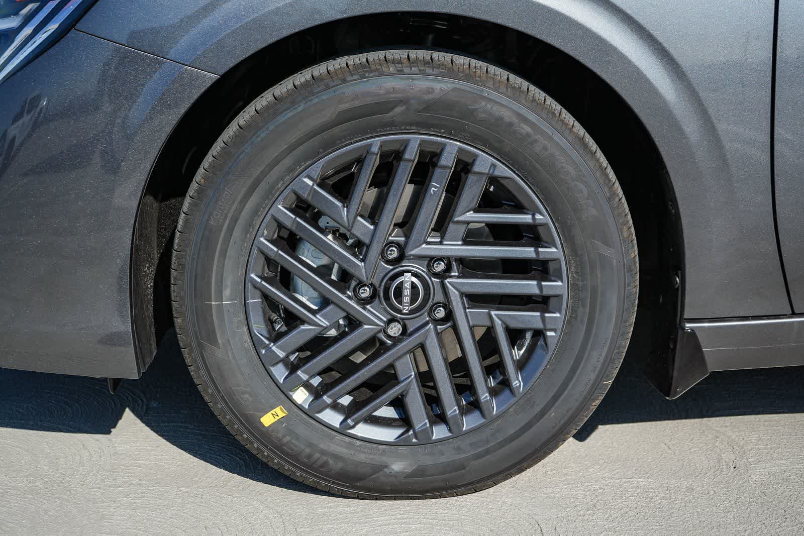 2026 Nissan Sentra SV - Photo 11