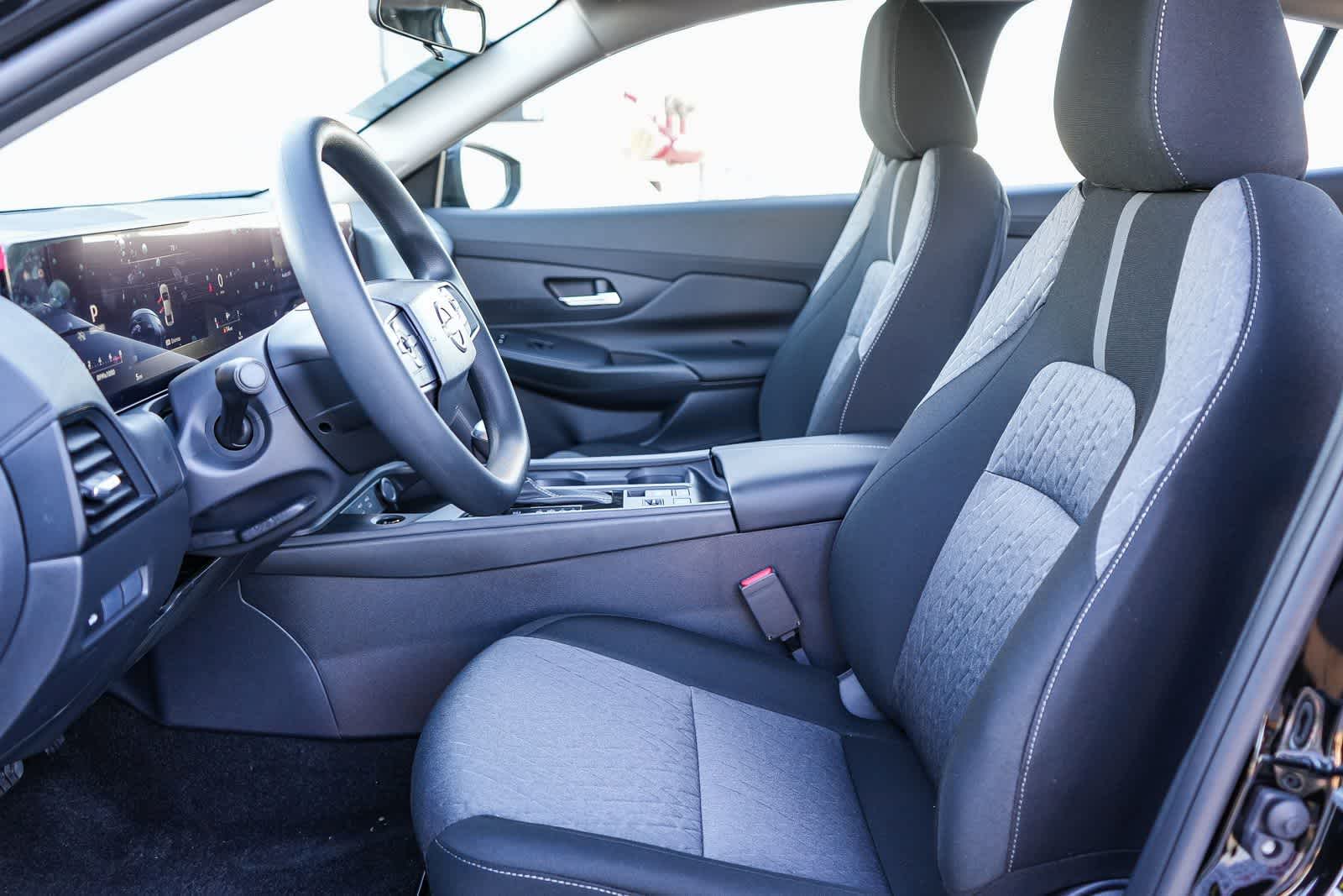 2026 Nissan Sentra SV - Photo 19