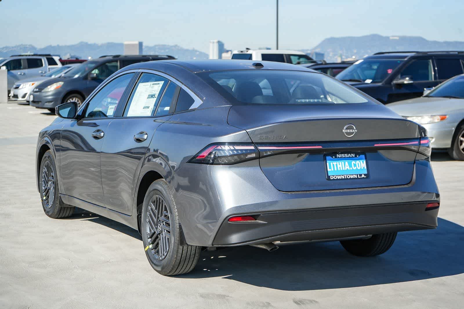 2026 Nissan Sentra SV - Photo 8