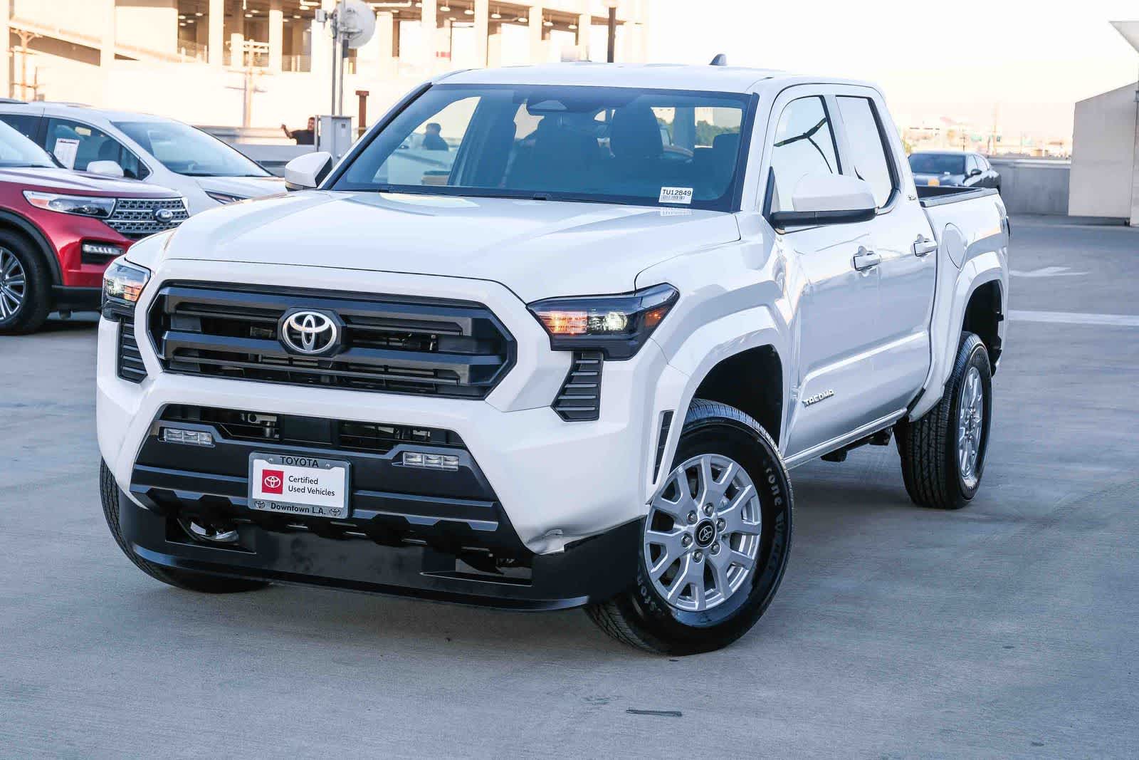 2025 Toyota Tacoma SR5