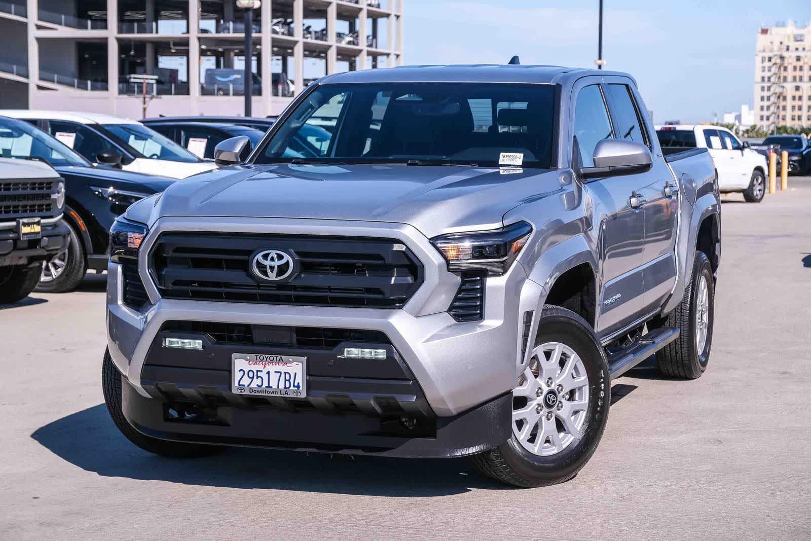 Toyota Tacoma SR5 2024